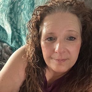 Meet your Posher, Bobbie